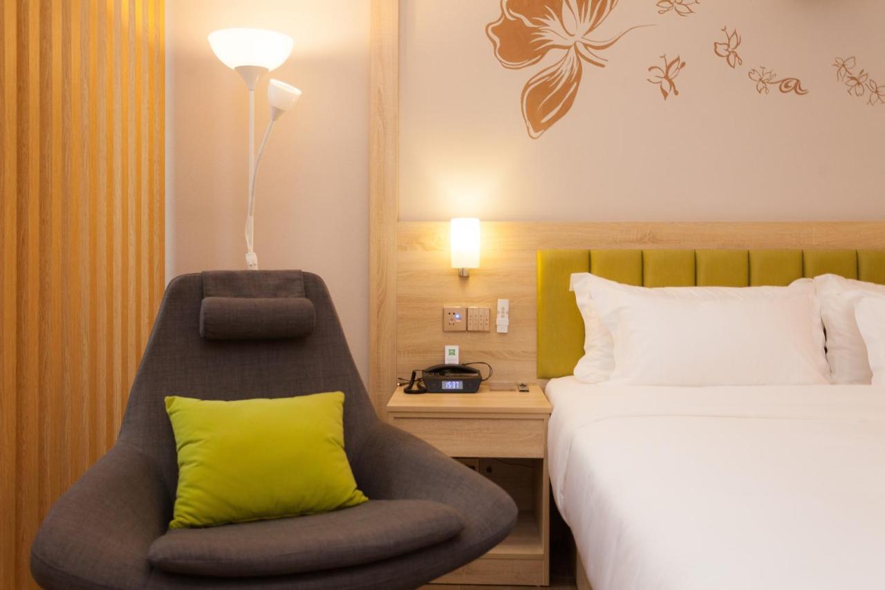 Ibis Styles Nantong Development Zone Shimao Plaza Hotel Eksteriør billede